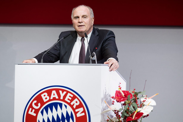 Liga niemiecka: Uli Hoeness wyszedł z więzienia i znów został prezesem Bayernu