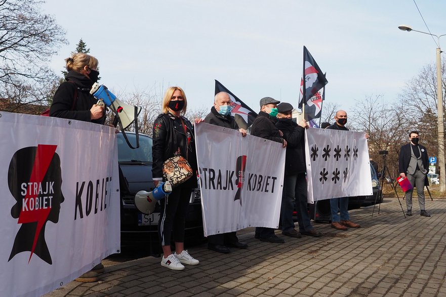 Protest Przed Komendą Miejską Policji w Jaworznie