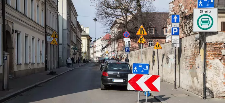 Pierwsza Strefa Czystego Transportu w Polsce już od lipca. Albo nie. "Panika" w Krakowie