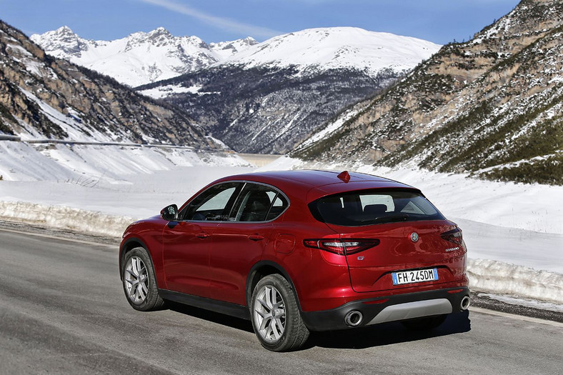 Alfa Romeo Stelvio - SUV jakiego jeszcze nie było