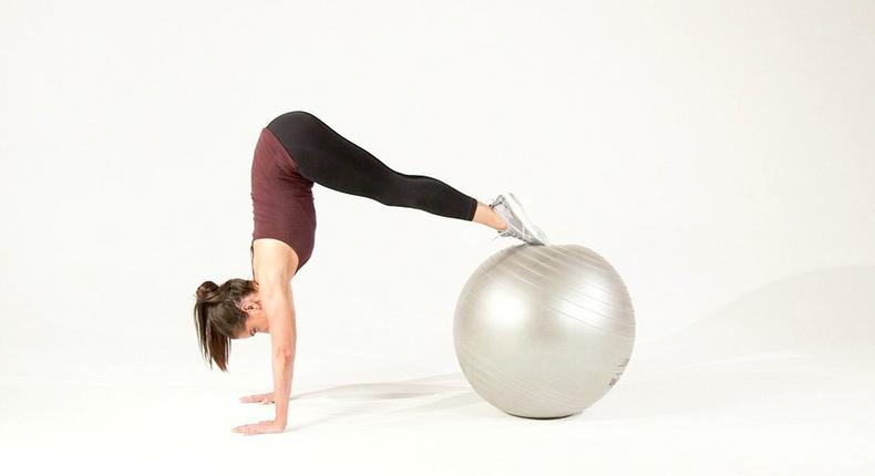 stability ball pike