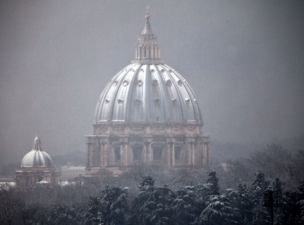 W Rzymie chcą komisji śledczej ws... śnieżycy