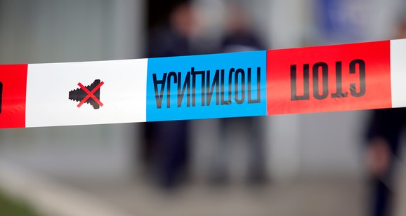 POKRIVALICA POLICIJA srpska policija uviđaj policijska traka