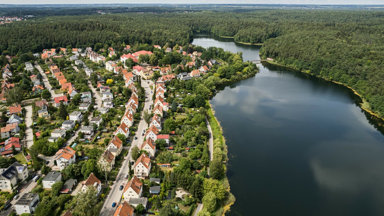 Poniemieckie osiedle skrywa tajemnice. Wychodzą na jaw dopiero przy remoncie