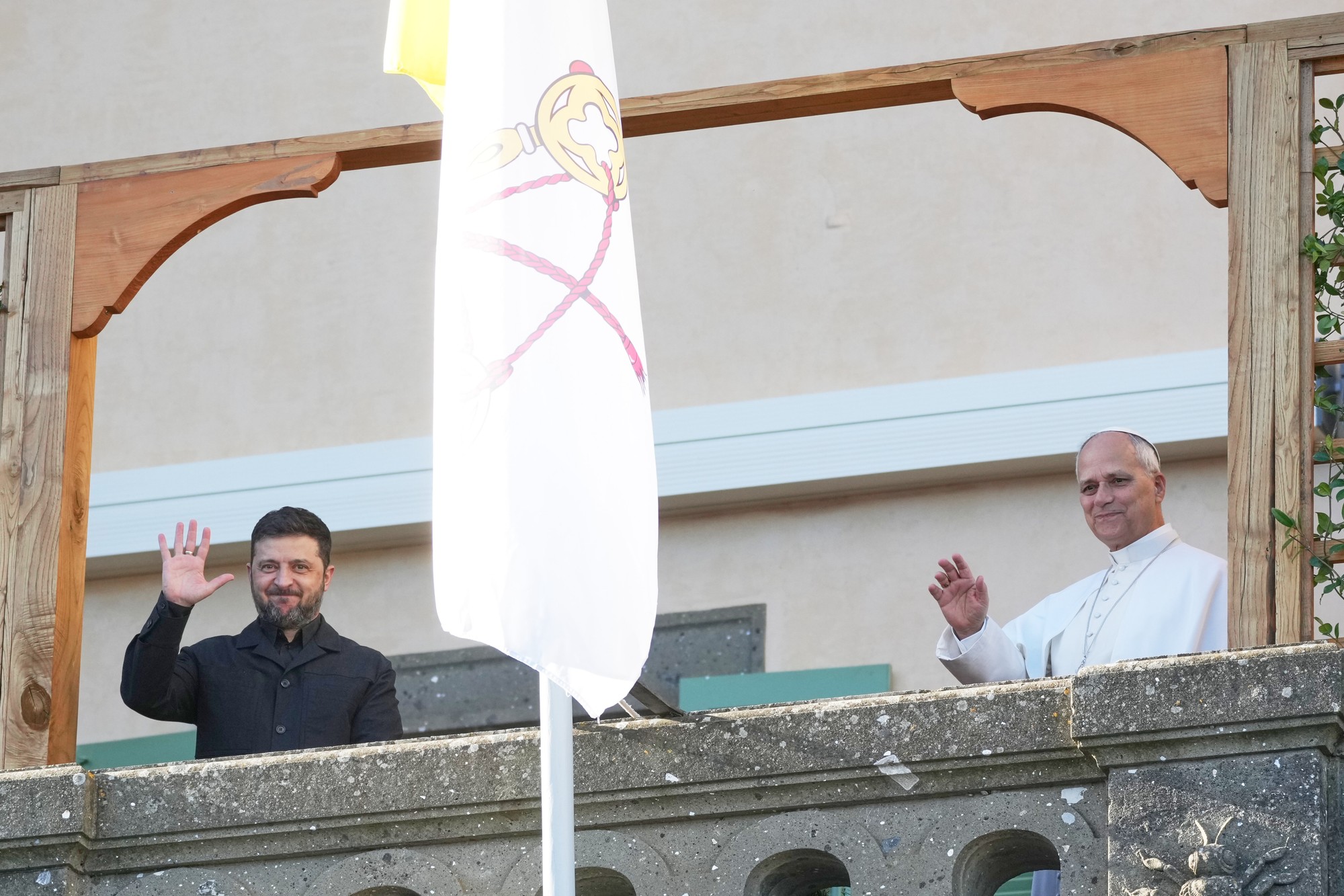 Zelenskyj sa stretol s pápežom Levom XIV. v Castel Gandolfe.