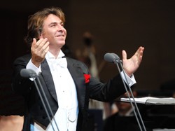 Tenor Roberto Alagna: Jeśli myśli się za bardzo o swej doskonałości, jest się skończonym [ROZMOWA]