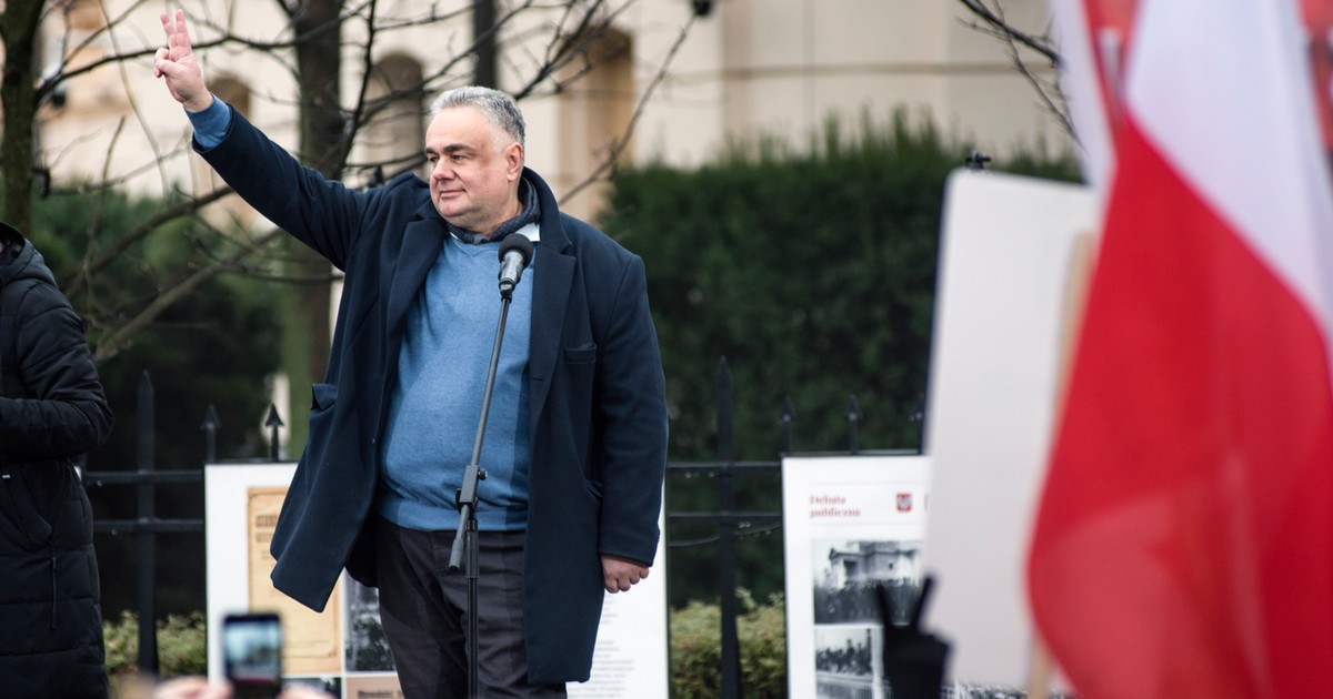 Wojna na prawicy. „W Republice im odbija, dla oglądalności zrobią wszystko”