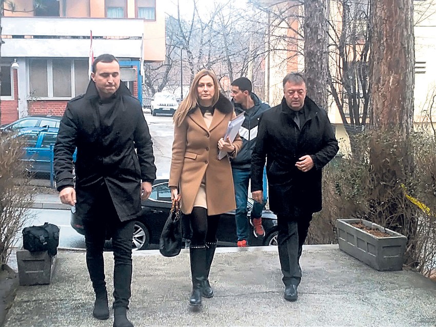 NAJNOVIJA VEST! SNS naterala Jutku da PODNESE OSTAVKU: Jutka na suđenju