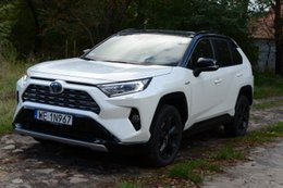 Toyota RAV4 – można liczyć na oszczędność