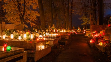 Po dwóch dniach kwesty na Starych Powązkach zebrano 210 tys. zł