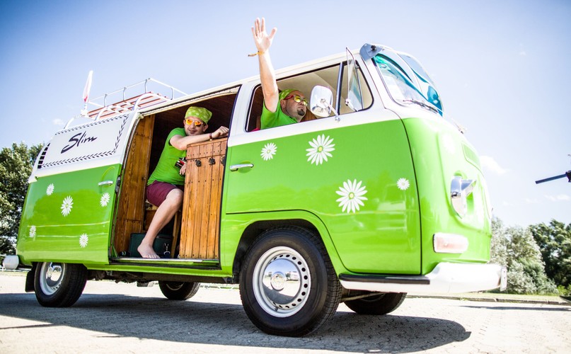 Polscy fani volkswagena T na Bulli Summer Festival w Wolfsburgu