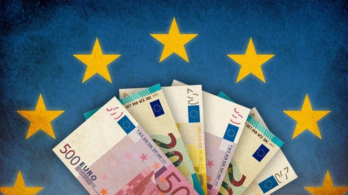 Zamiast produkcji leków środki z KPO wesprą zeroemisyjność