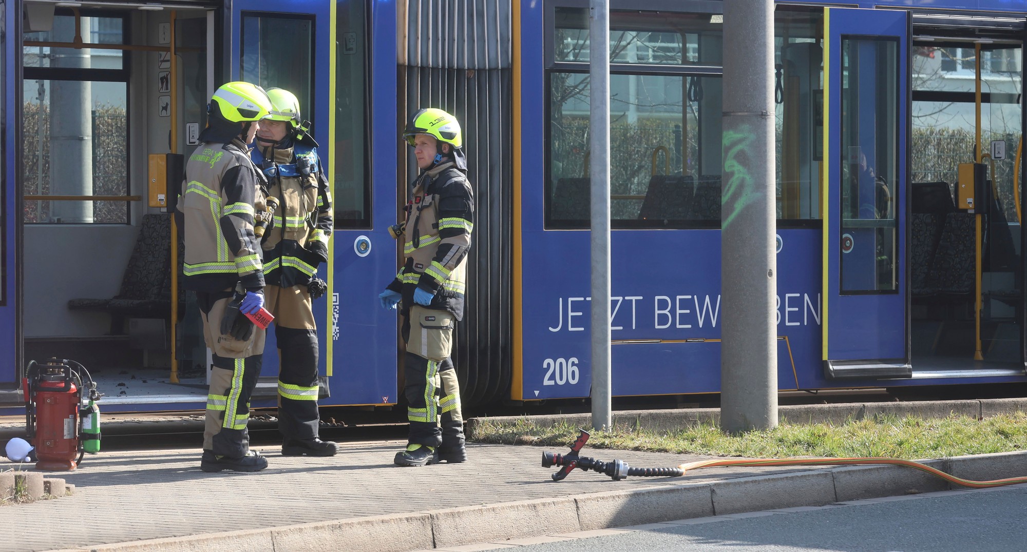 V nemeckom meste Gera útočník polial ženu v horľavinou a zapálil ju.