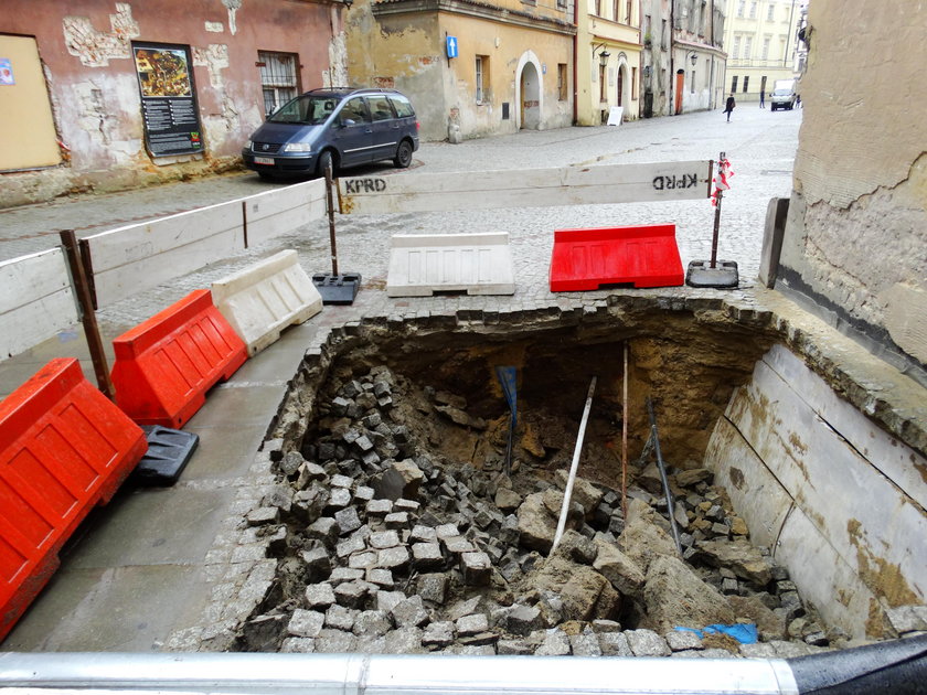 Dziura na Starym Mieście