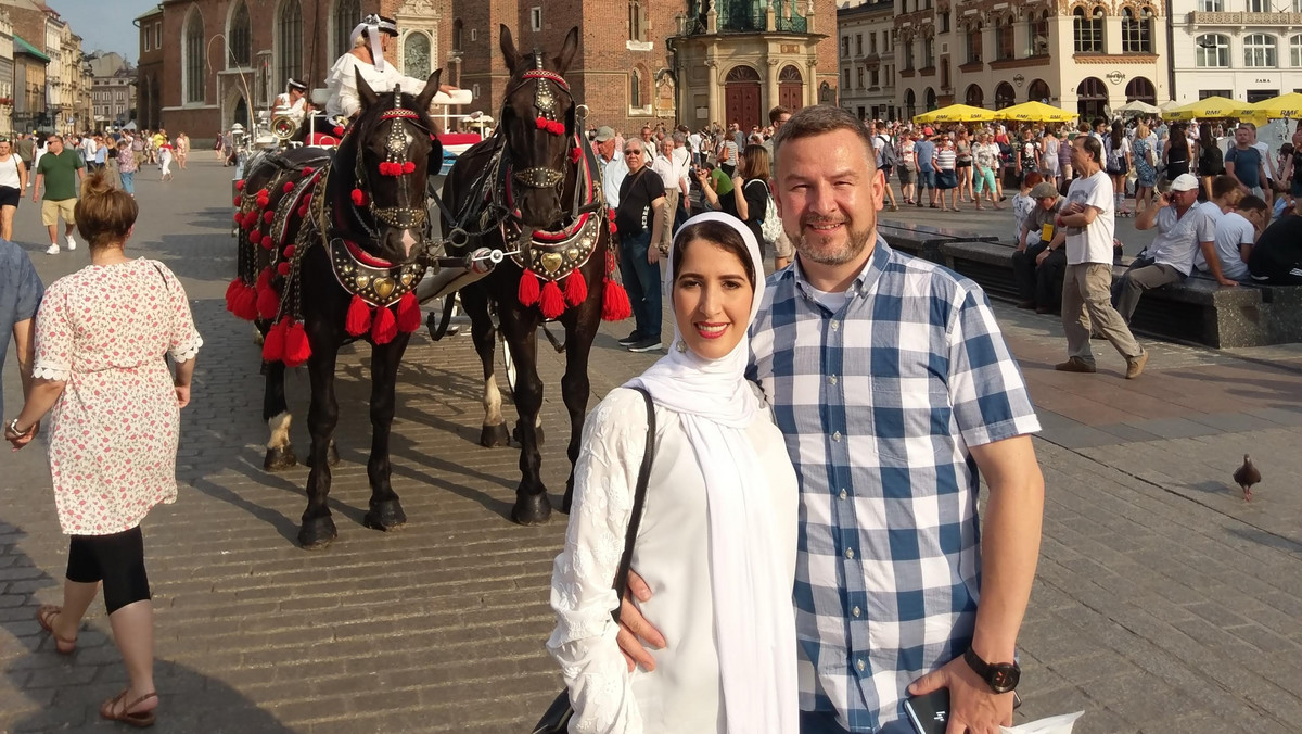 Polak o związku z Marokanką - przejście na Islam, kultura, ślub, relacje