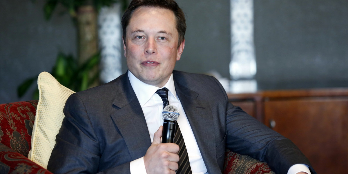 Elon Musk założył "Neurolink", firmę mającą połączyć ludzki mózg z komputerem, w marcu 2017 roku