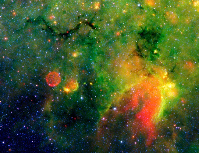 Gwiazdy rodzą się z chmur molekularnych, które przemieniają się w gwiazdy