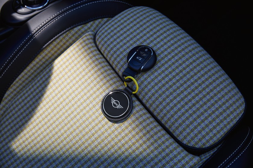 MINI will in allen neuen Modellen auf Leder verzichten.