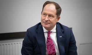 Brzezinski o hubie Visy: To potwierdza, że Polska jest znakomitym miejscem dla biznesu