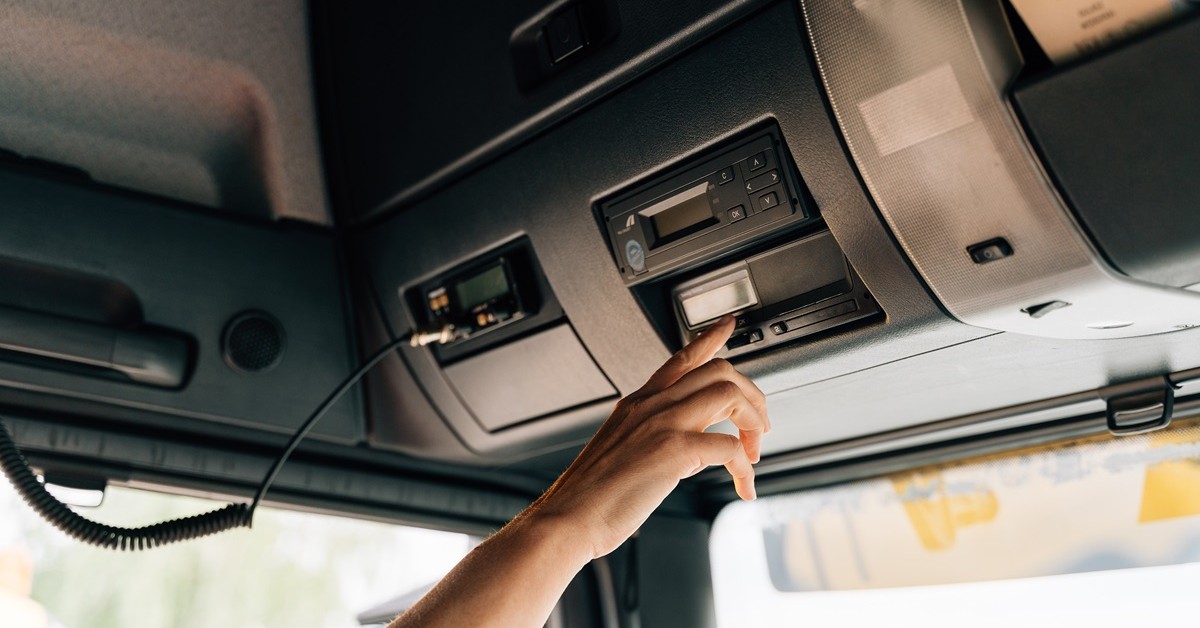 Rzecznik MŚP pomógł przewoźnikom. Zmiany w refinansowaniu tachografów