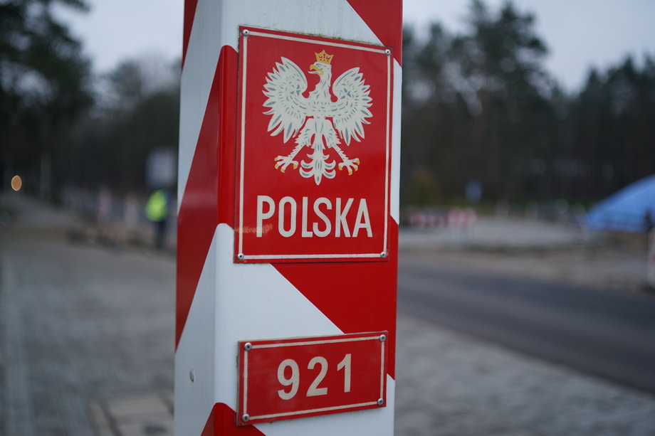 Złagodzono restrykcje na granicach Polski dla przyjeżdżających w związku z pracą zarobkową. Jednak nie ze wszystkich państw.