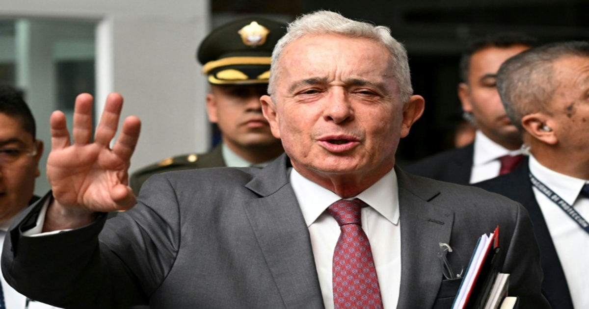 Colombie : Verdict crucial mardi pour Uribe, 12 ans en jeu