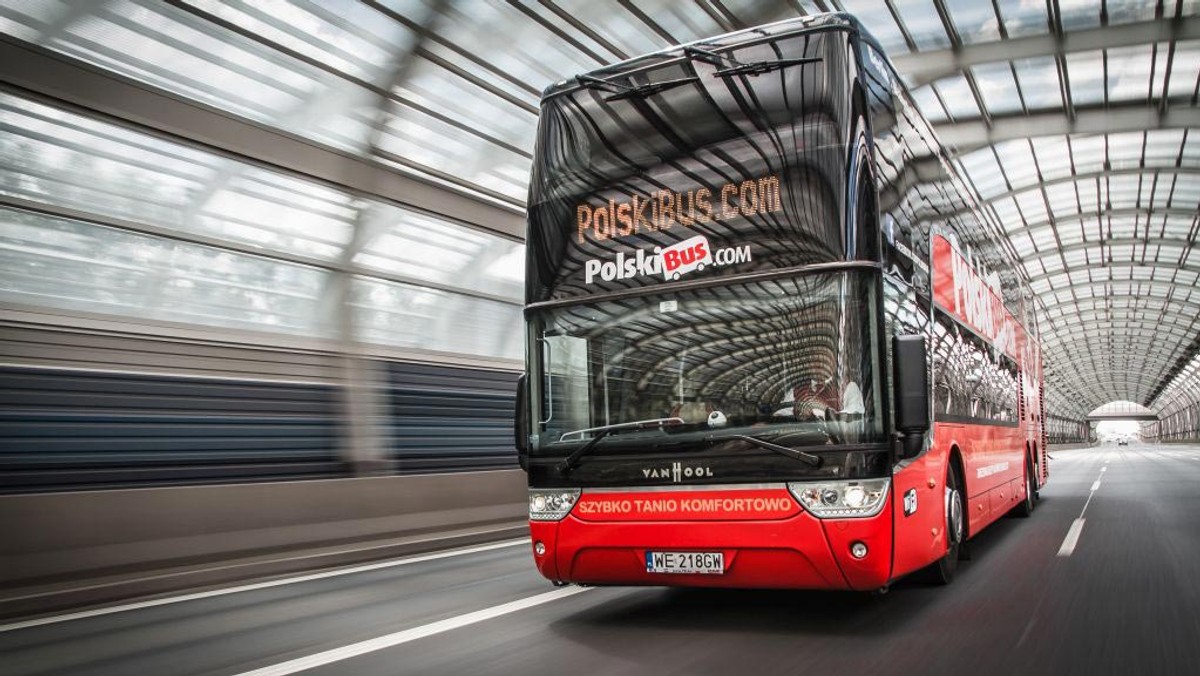 Mamy dobrą wiadomość dla tych, którzy Europę chcą zwiedzać jak najtaniej. PolskiBus powiększa swoją siatkę aż o 23 nowe trasy, łącząc siły z PKS Polonus. Już od wczoraj pasażerowie mogę wybierać spośród 100 miast wchodzących w skład oferty Polonusa oraz korzystać z ich zagranicznych kursów, m.in. do Kaliningradu, Lwowa, Drohobycza, Truskawca czy Stryja.