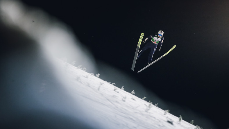 Skoki narciarskie: Wisła. O której dzisiaj konkurs drużynowy? Puchar Świata