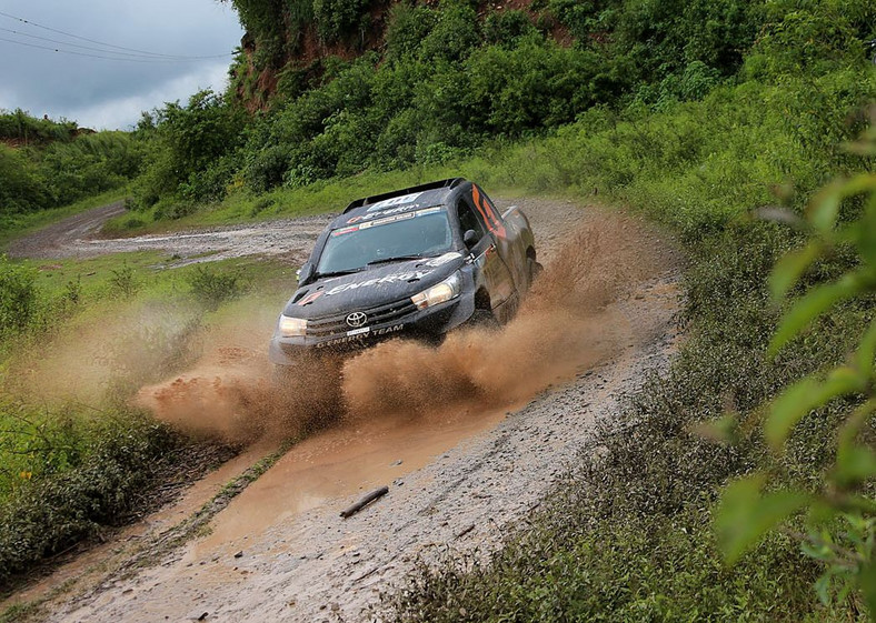 Dakar 2016: Małysz bez wycieraczki, Sonik awansował (3 etap, wyniki, galeria)