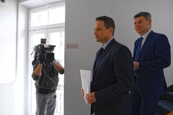 Trzaskowski: Lech Kaczyński zasługuje na ulicę w Warszawie. Fogiel: To 'żenująca hipokryzja'