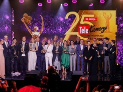 Tłum pięknych pań na gali TeleKamery 2022. FOTO