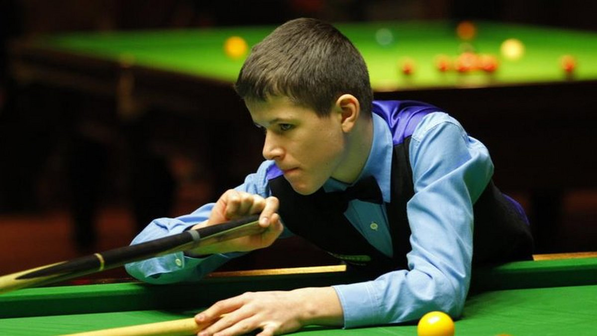 Mateusz Baranowski zagra w półfinale snookerowych MŚ U21. Tym samym, reprezentant Polski w najgorszym wypadku ma już pewny minimum brązowy medal młodzieżowego czempionatu. Dla 16-letniego zawodnika to zdecydowanie największy sukces w dotychczasowej karierze.