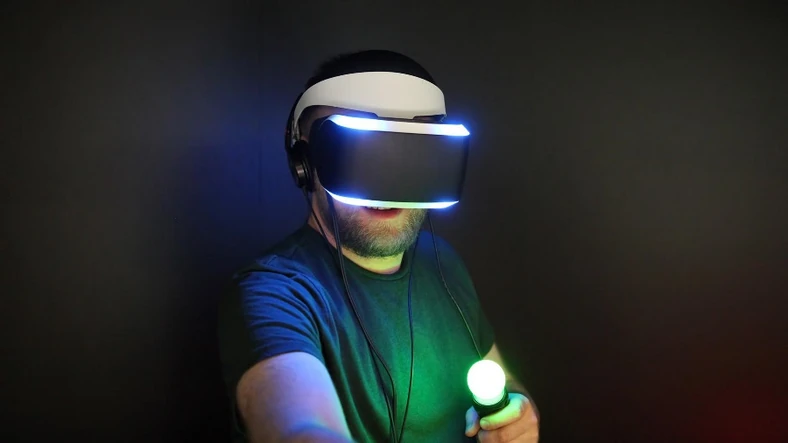 PS Move żyje do dziś, ale właściwie tylko jako przystawka do PlayStation VR. Nowych dedykowanych gier właściwie nie ma