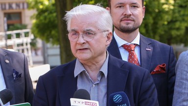 Włodzimierz Cimoszewicz tłumaczy się z wypadku sprzed lat. "To są absurdalne zarzuty"