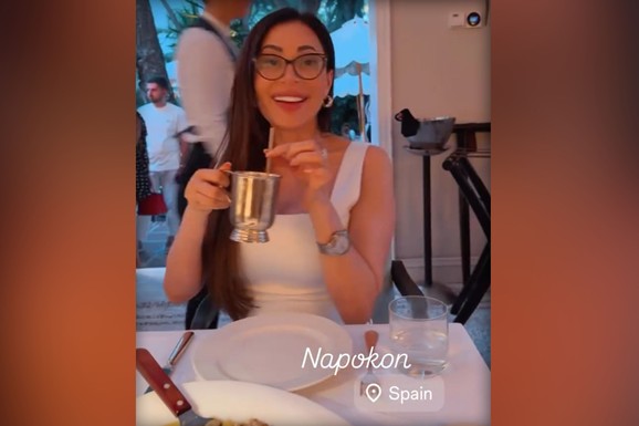 CECA RAŽNATOVIĆ OTIŠLA KOD ANASTASIJE I GUDELJA U ŠPANIJU Pokazala u kakvom luksuzu uživa i kakav specijalitet ju je sačekao: "NAPOKON" (Video)