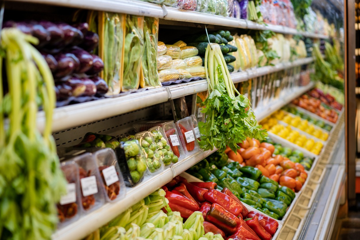 Zelená farba nemusí vždy znamenať zdravie. Mnohé lákavé plody skrývajú koktail pesticídov, ktorý škodí nášmu telu.