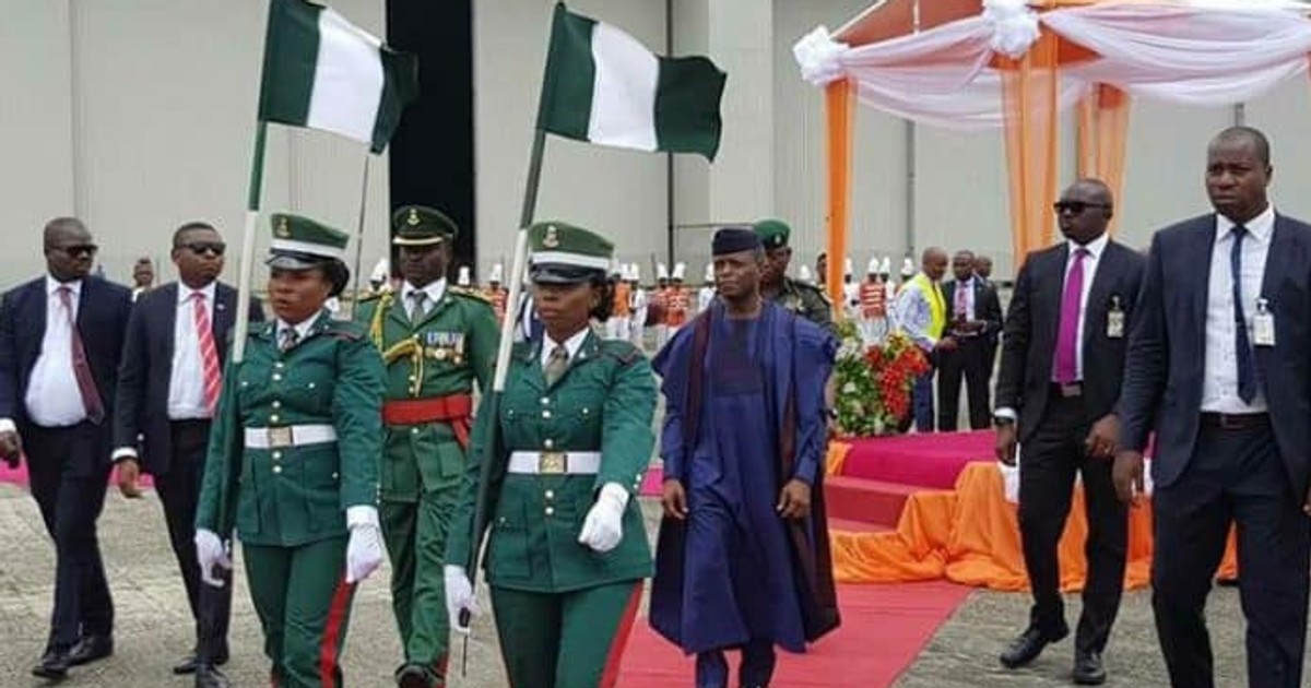 Osinbajo arrives in Benin, to meet APC delegates - Vimarsana News