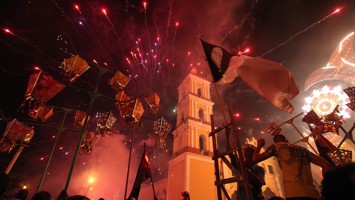 Co najmniej 39 osób odniosło rany po niekontrolowanym wybuchu fajerwerków podczas organizowanego od stuleci w wigilię Bożego Narodzenia festiwalu Parrandas w mieście Remedios położonym w centralnej części Kuby - podałymedia państwowe.