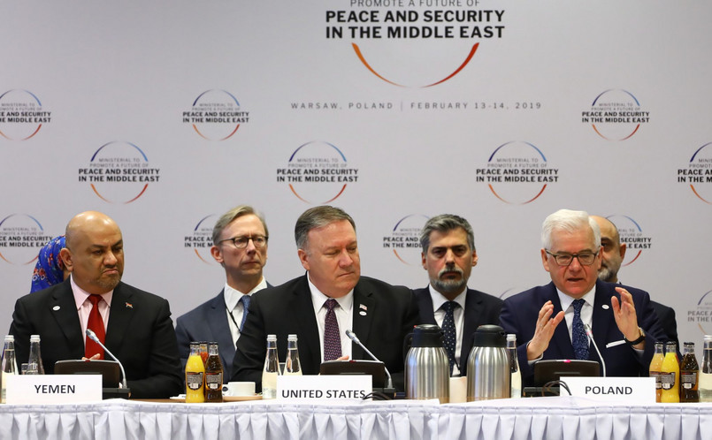 Jacek Czaputowicz, Mike Pompeo, Khaled al-Yamani na konferencji bliskowschodniej w Warszawie.