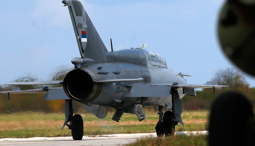 Avion koji se srušio u ataru sela Brasina kod Loznice