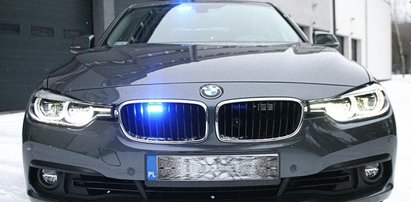 Uważaj na takie BMW. Możesz dostać mandat