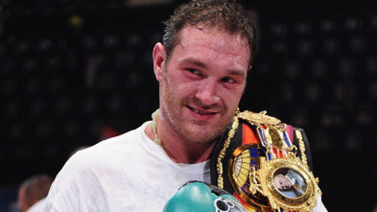 Tyson Fury (21-0, 15 KO) z niesmakiem przyjął informację o odwołaniu zaplanowanej na 28 września hitowej walki z Davidem Hayem (26-2, 24 KO) z powodu kontuzji łuku brwiowego "Hayemakera".