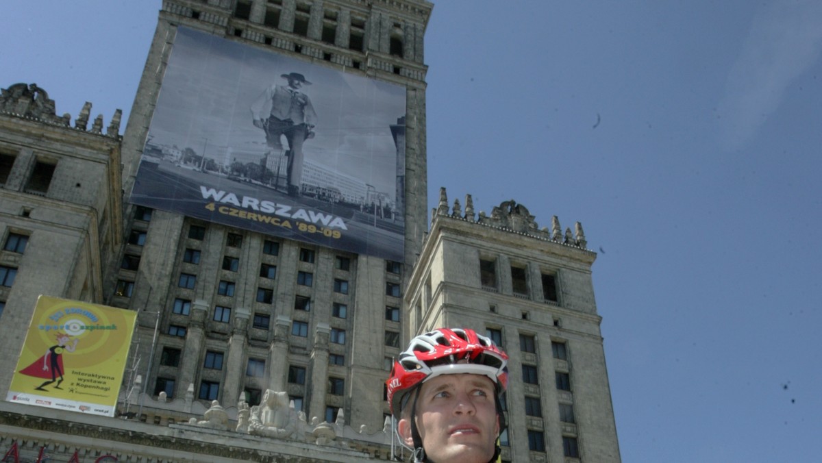 WARSZAWA KRYSTIAN HERBA PAŁAC KULTURY TRIAL WJAZD