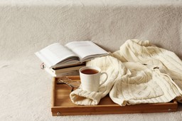 Arcytrudny QUIZ z literatury. Uzupełnij tytuł książki. 20/20 dla prawdziwych moli książkowych