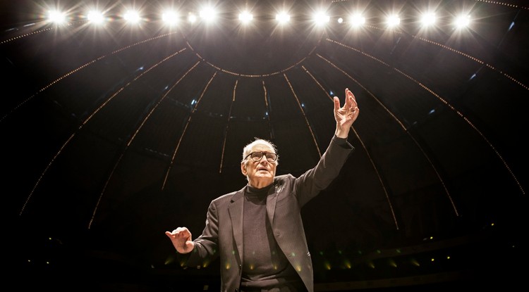 Meghalt Ennio Morricone