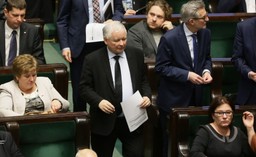 Kaczyński zwrócił się do Karczewskiego o zorganizowanie spotkania z mediami