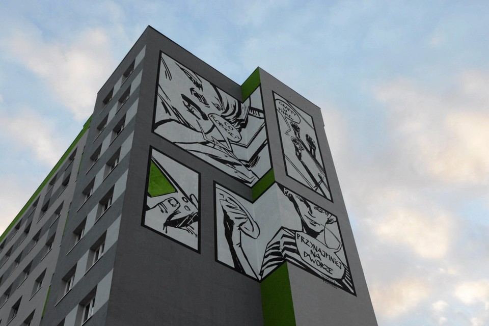 Kielce , Os. Na Stoku 52 . Mural - komiks na bloku