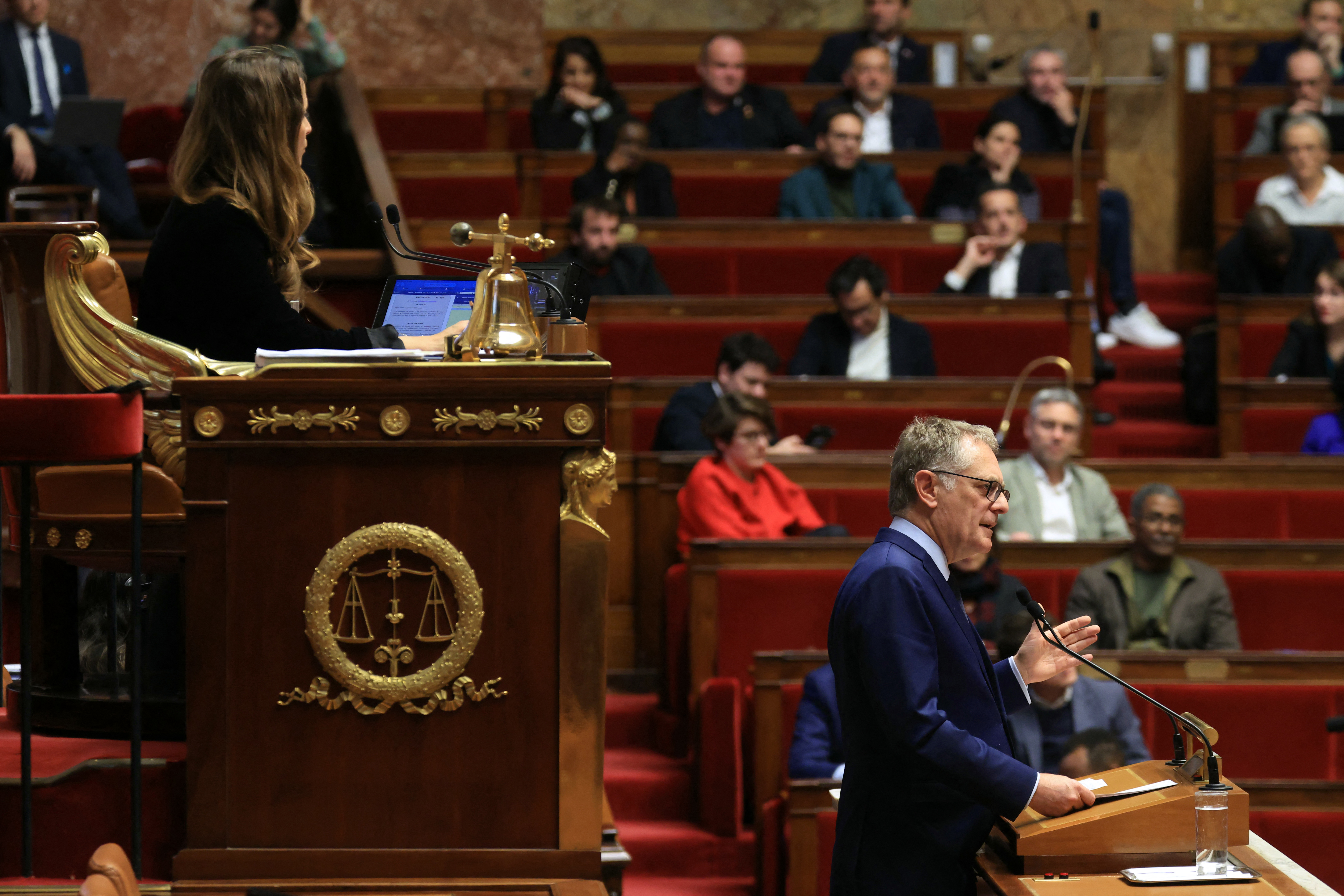 Budget Sécu : Juvin (LR) ne veut pas voter et exige le 49.3 de Lecornu