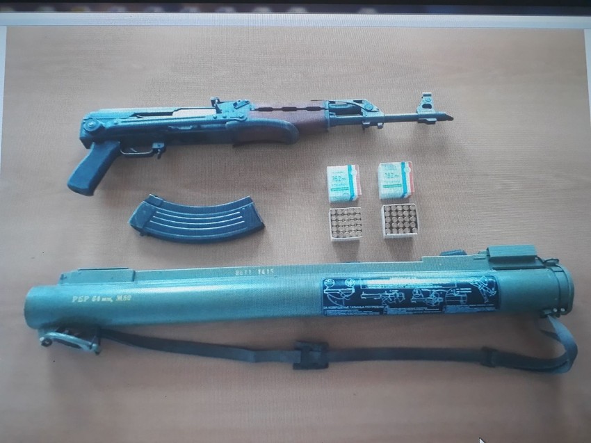 Zolja i automatska puška zaplenjeni na Cetinju