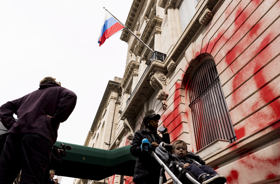  Rosyjski konsulat w Nowym Jorku oblany farbą 